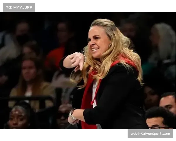 贝基·哈蒙执教让王牌老化阵容保持竞争力，仍是冠军讨论中心